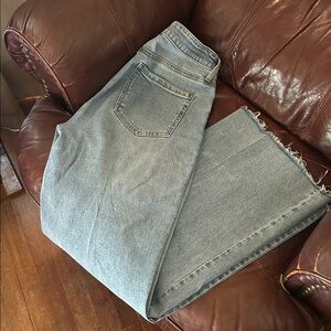 Classic Blue Women's wide leg ligh distressed Jeans